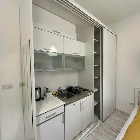 Sofi 2 Apartment Belgrade